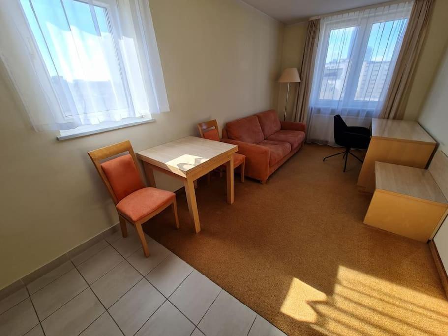 10Q - Z6 Apartament 801 Warschau Buitenkant foto